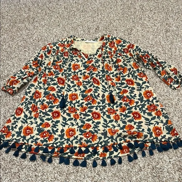 Roller Rabbit floral tunic with Tassels - Picture 3 of 3